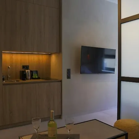Lux Casa, Urban Eco *